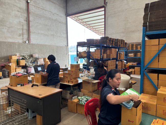 LINE_ALBUM_161167_241116_3