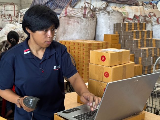 LINE_ALBUM_161167_241116_9